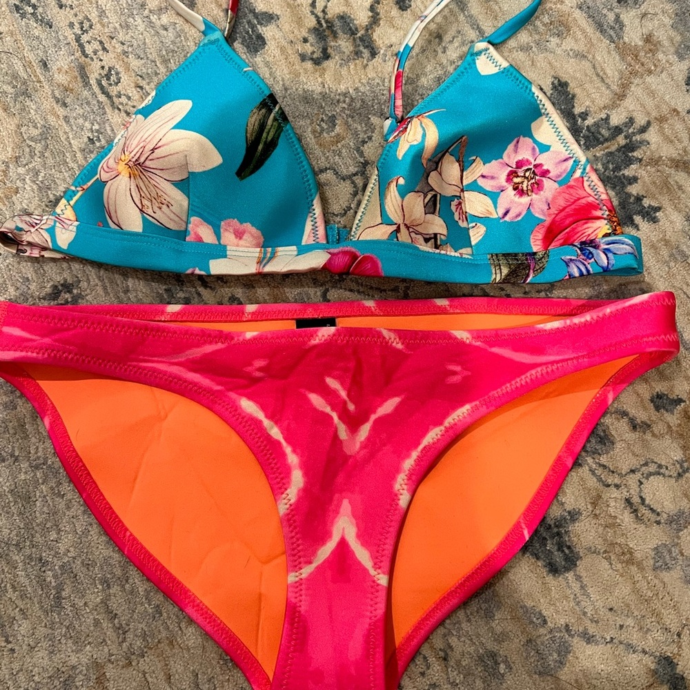 Triangl swim neoprene bikini